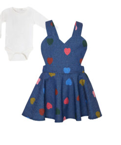 Two In A Castle - TC HEART CONFETTI SET W/B HEARTS SHAPE DUNGAREES & BODY BABY --- ΣΕΤ ΒΒ ΚΟΡΙΤΣΙ - T7572